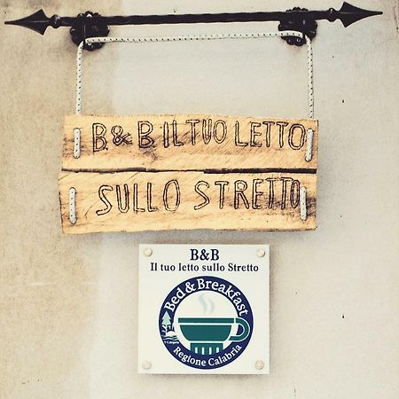 Il Tuo Letto Sullo Stretto Bed & Breakfast Reggio di Calabria Exterior foto